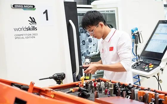 Competition arena in the DMG MORI showroom